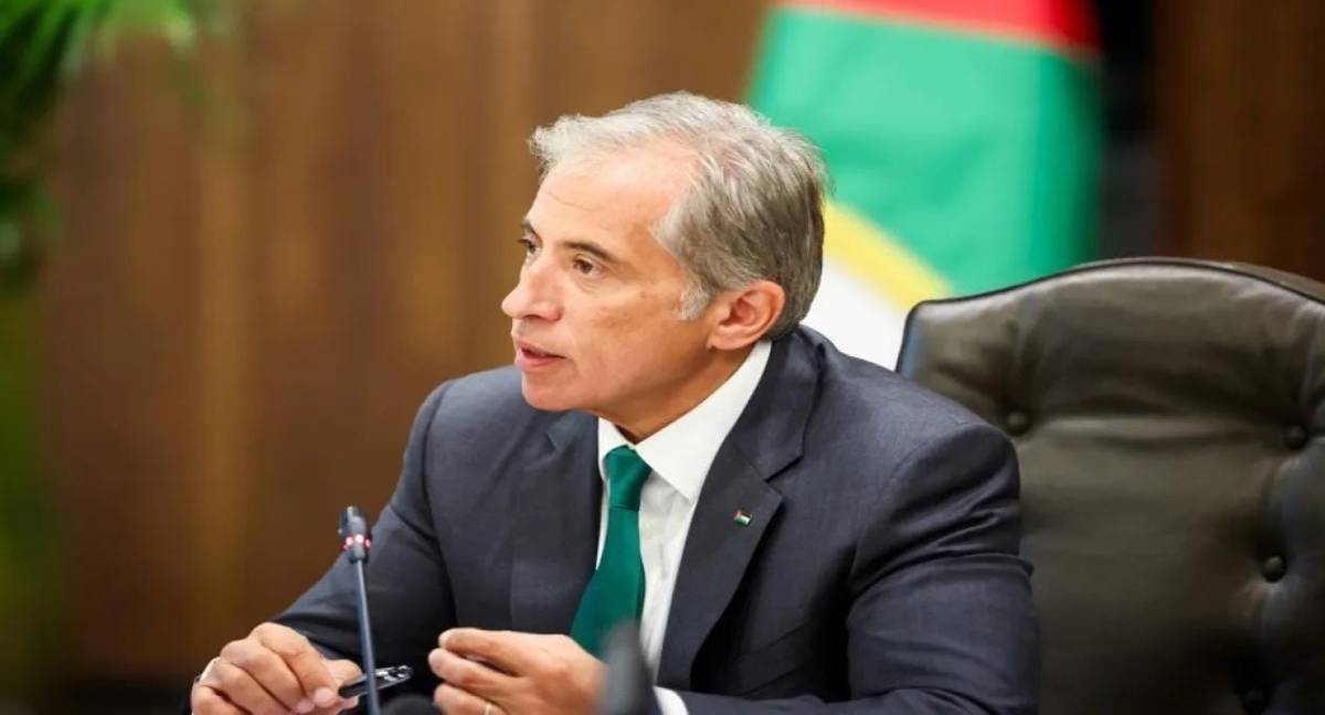 صورة حول : حسان يؤكد تعزيز الإنفاق الرأسمالي للنمو حسان يؤكد تعزيز الإنفاق الرأسمالي للنمو