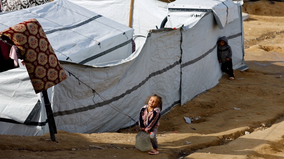 صورة حول : وفاة رضيعة بسبب البرد القارس في خان يونس وفاة رضيعة بسبب البرد القارس في خان يونس