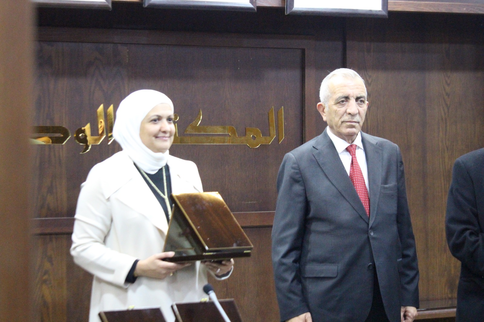 إشهار الجمعية الثقافية للدراسات الأندلسية بعمان تحت رعاية وزير الثقافة (صور)