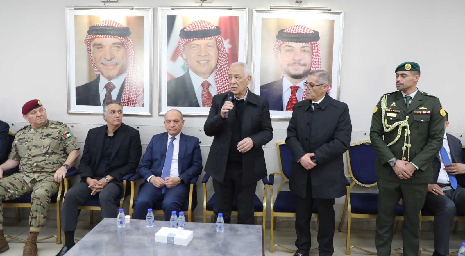 *مندوبا عن الملك وولي العهد.. العيسوي يعزي بوفاة اللواء المتقاعد محمد العضايلة*