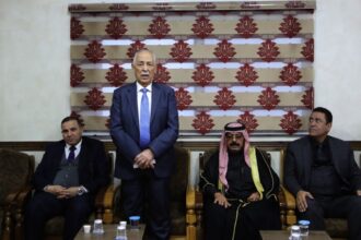 مندوبا عن الملك وولي العهد. العيسوي يعزي عشيرتي الخلايلة والعواملة