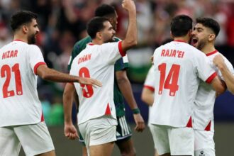 انتهاء الشوط الأول بتقدم المغرب على النشامى