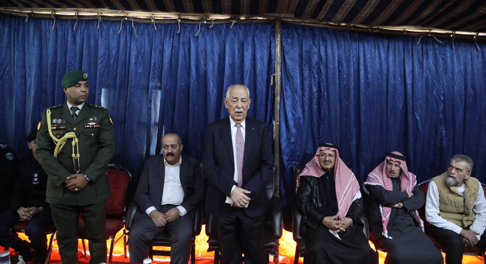 *مندوبا عن الملك وولي العهد.. العيسوي يعزي الشلول والصبيحات والغزالي والعثمان*