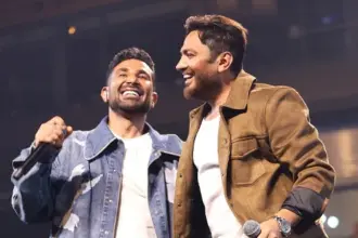 أحمد سعد يفاجئ الجمهور ويكشف وضع تامر حسني