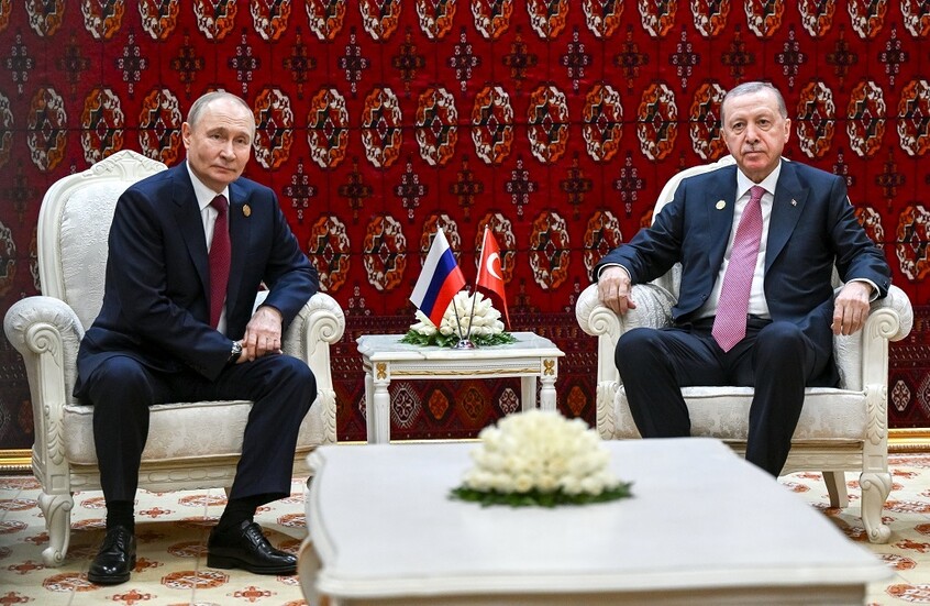 صورة حول : محادثات موسعة بين بوتين وأردوغان في تركمانستان محادثات موسعة بين بوتين وأردوغان في تركمانستان