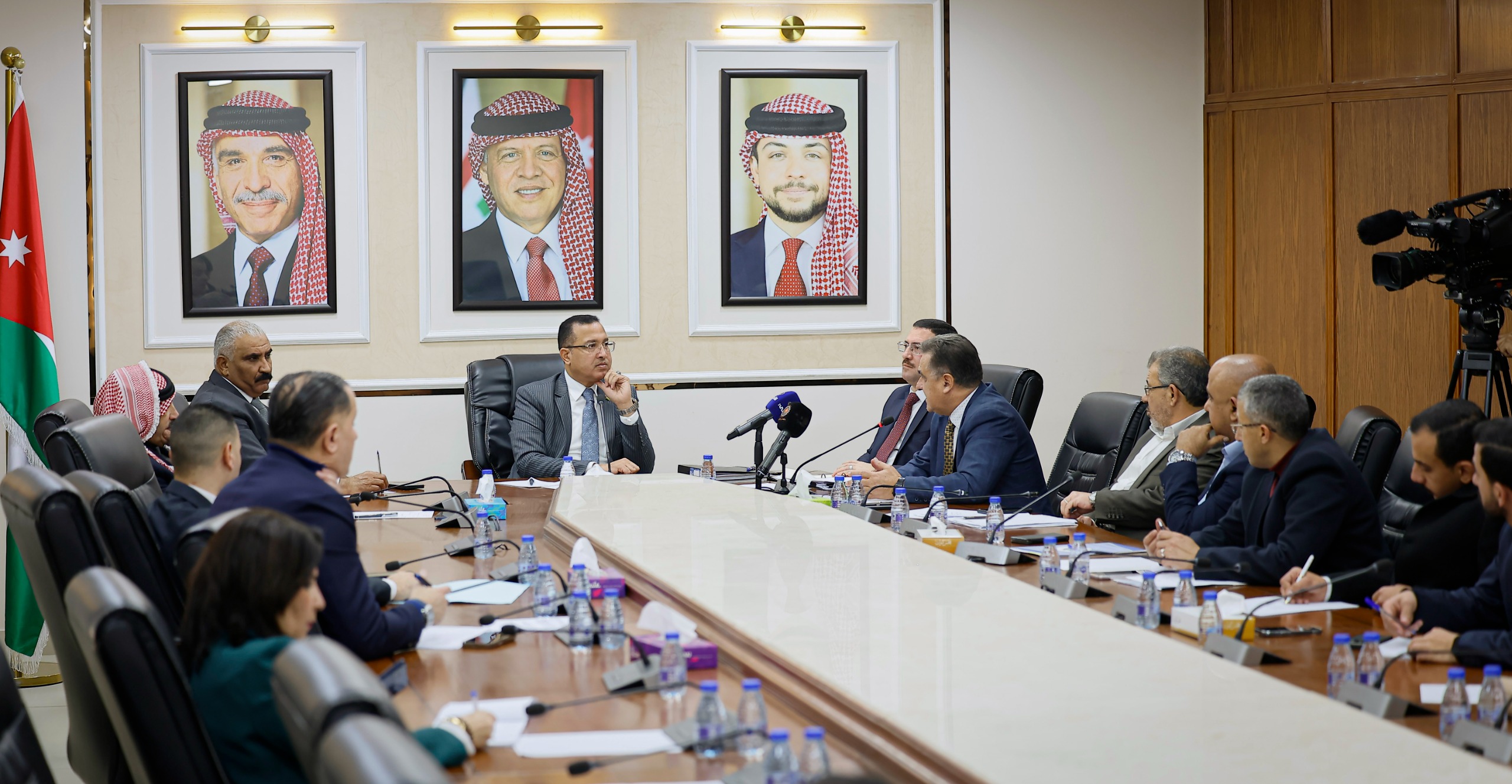 " الإدارية النيابية" تبحث تثبيت موظفي دائرة الإحصاءات العامة