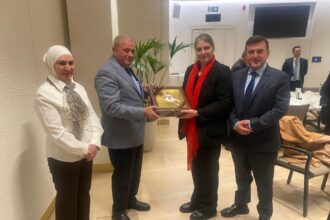 الوفد البرلماني يلتقي نائب رئيس وفد العلاقات مع دول المشرق في برلمان أوروبا