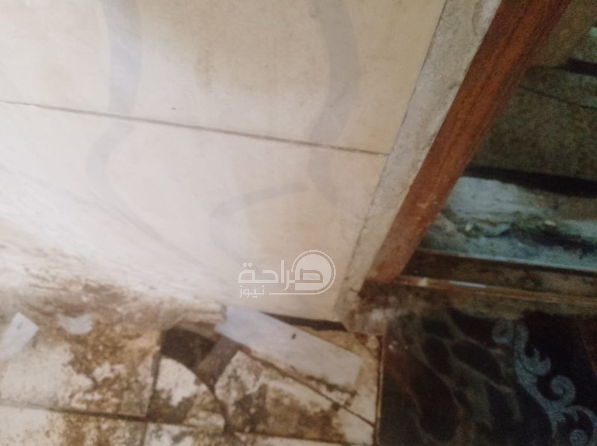 عاجل | فئران ورائحة مجاري وتردي مساكن أئمة المساجد… والصمتٌ يعم خوفاً من العقاب في جرش ..صور