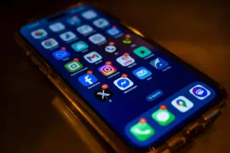 ارتفاع استهلاك الإنترنت يفرض تحكمًا أكبر في البيانات .. تفاصيل