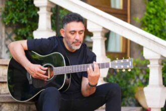 عمرو مصطفى يكشف عن معركته مع السرطان ويصفها بأنها "منحة"