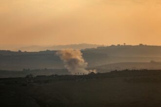 الاحتلال الإسرائيلي يحذر من الهجمات جنوب لبنان