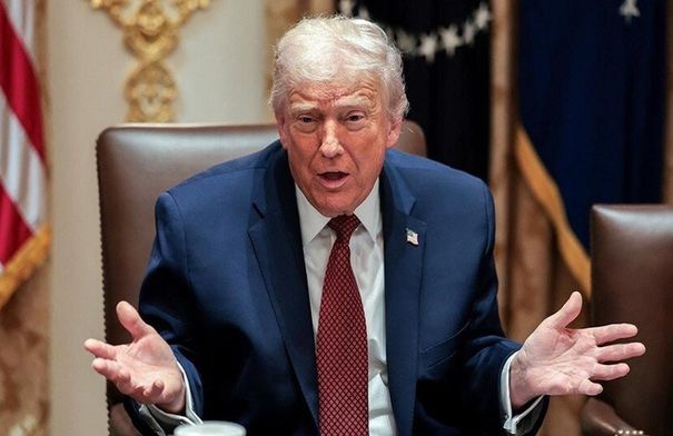 صورة حول : ترامب يصف إطلاق النار في سيدني بـ"الإرهابي" ويعزي ضحايا جامعة براون ترامب يصف إطلاق النار في سيدني بـ"الإرهابي" ويعزي ضحايا جامعة براون