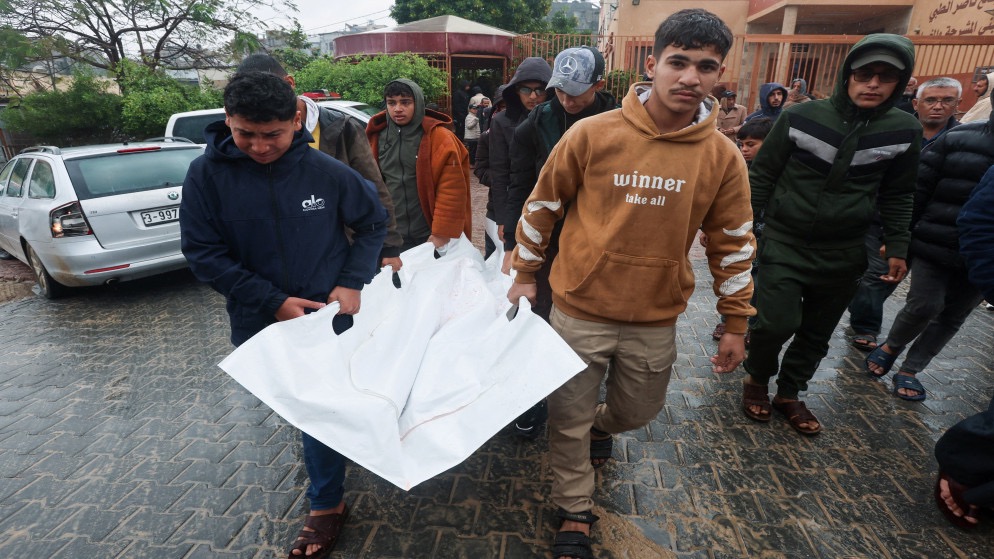 صورة حول : استشهاد شاب فلسطيني برصاص الاحتلال في غزة استشهاد شاب فلسطيني برصاص الاحتلال في غزة