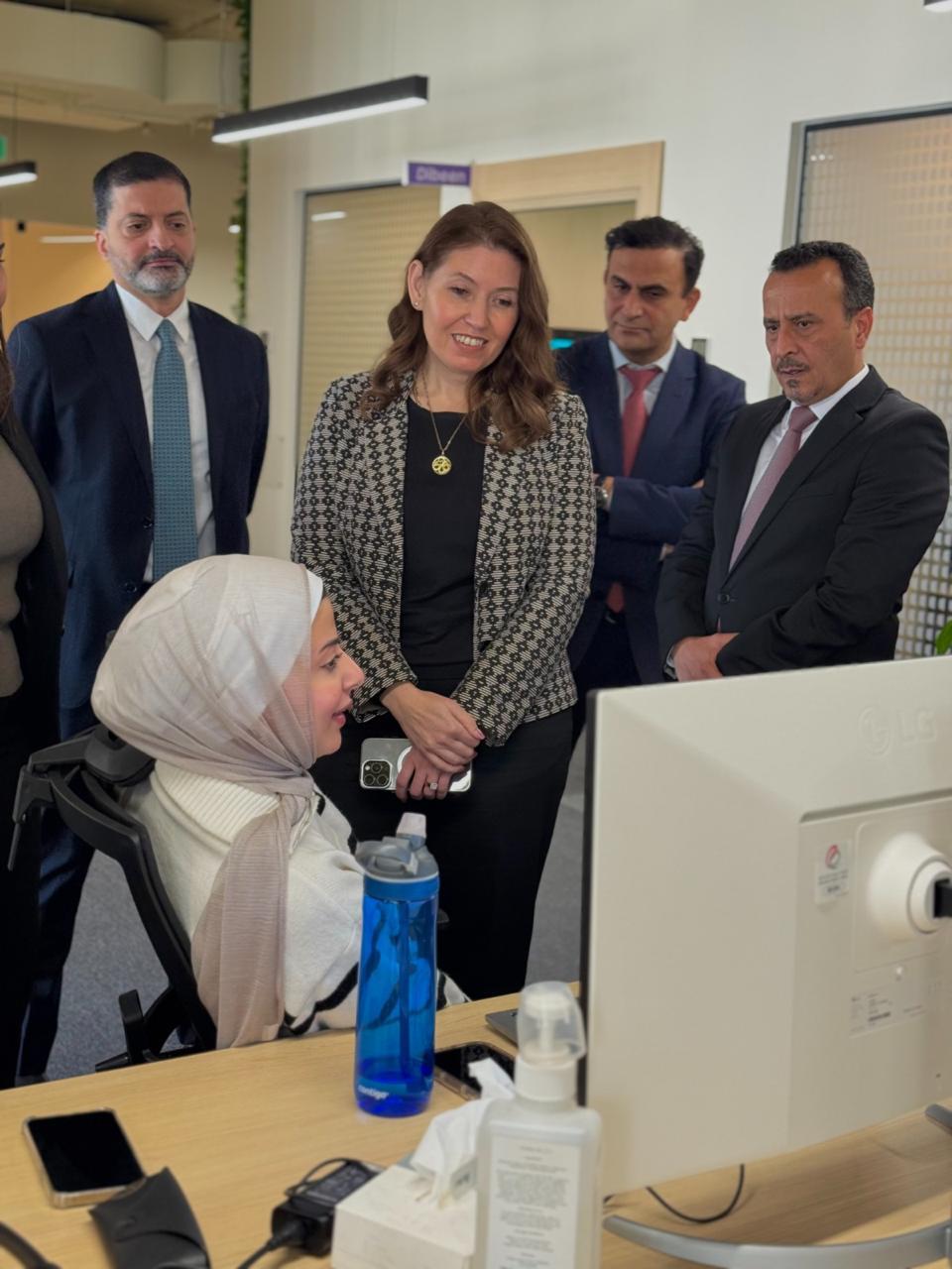 مجلس مفوضي هيئة الاتصالات يزور شركة "كريم " .. صور