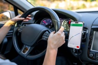 الهيئة تدرس إلزام سائقي التطبيقات الذكية بالضمان الاجتماعي