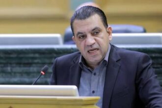 عاجل | بالفيديو .. السعود: "المواطن تعبان من المسؤول الفاشل آلي بخطأ وبروح وما بتغير اشي ومن الاخطاء الي بتتكرر وبدون حل لمتى؟!