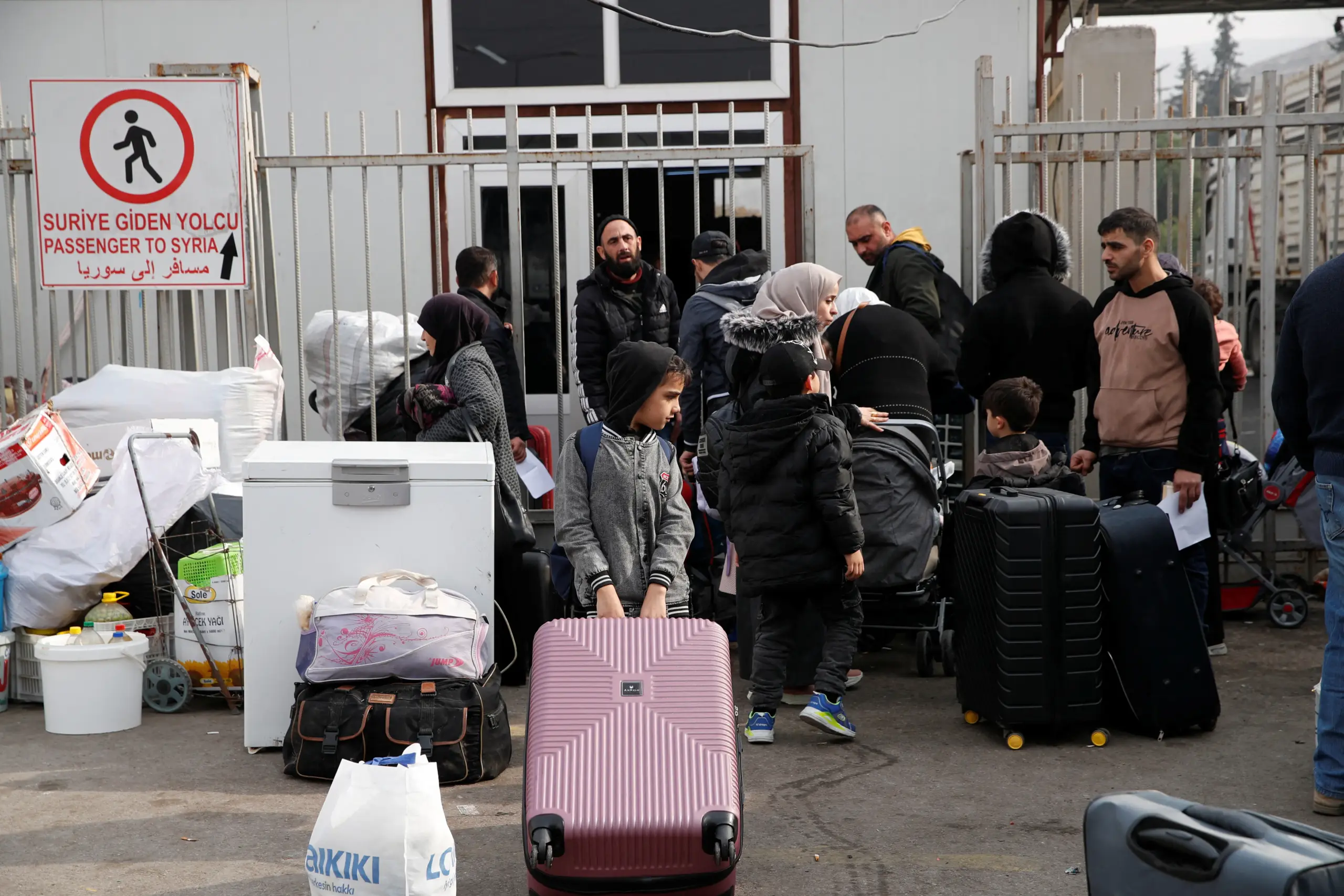 هل تنجح عودة مليون لاجئ سوري في إنعاش الاقتصاد المحلي؟