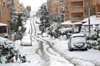 عاجل | الشاكر يحسم الجدل للاردنيين حول تساقط الثلوج نهاية العام