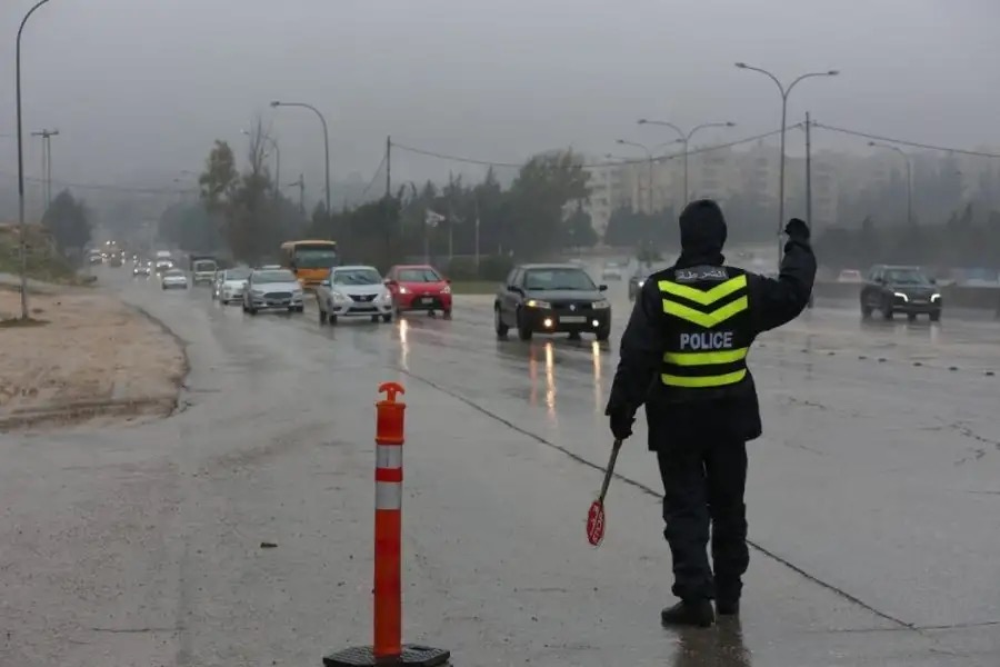 عاجل | الأمن العام يجدد تحذيره من أماكن تشكل السيول وتجمع مياه الأمطار