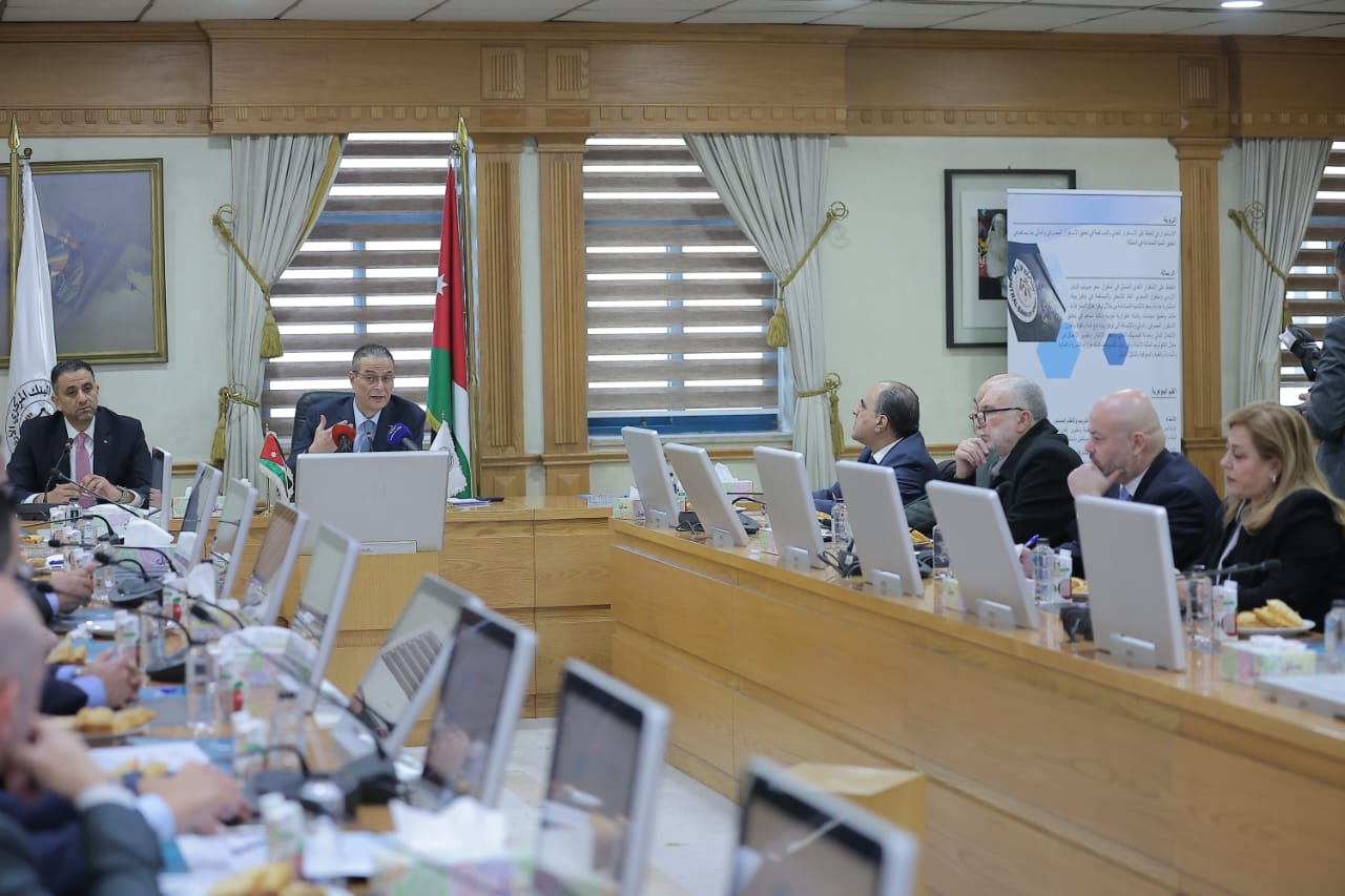 صورة حول : “الاقتصاد النيابية” تزور البنك المركزي وتبحث السياسات النقدية “الاقتصاد النيابية” تزور البنك المركزي وتبحث السياسات النقدية