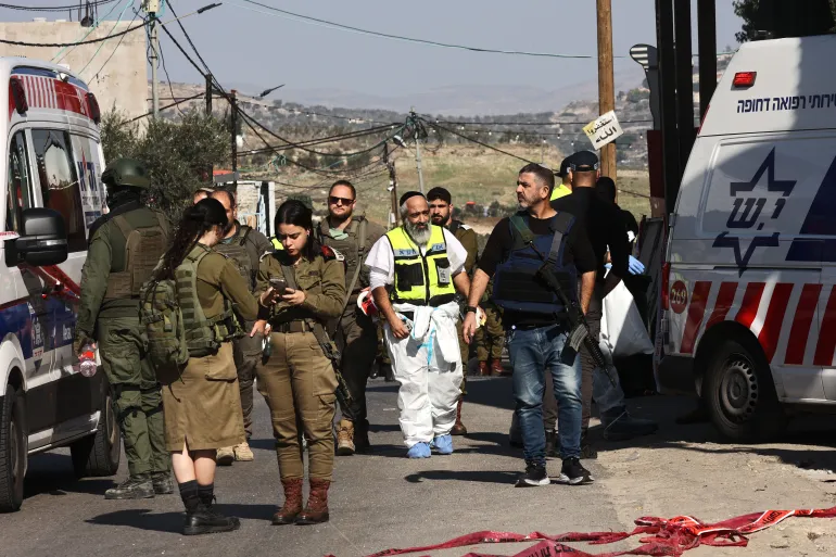 صورة حول : إطلاق نار على إسرائيلي قرب مستوطنة كدوميم بالضفة إطلاق نار على إسرائيلي قرب مستوطنة كدوميم بالضفة