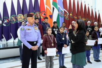 مدير الأمن العام يرعى تخريج دورة أصدقاء الأمن العام الاولى للطلاب الصم والبكم