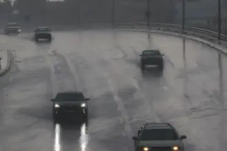 الدوريات الخارجية توضح بشأن حالة الطرق والإغلاقات