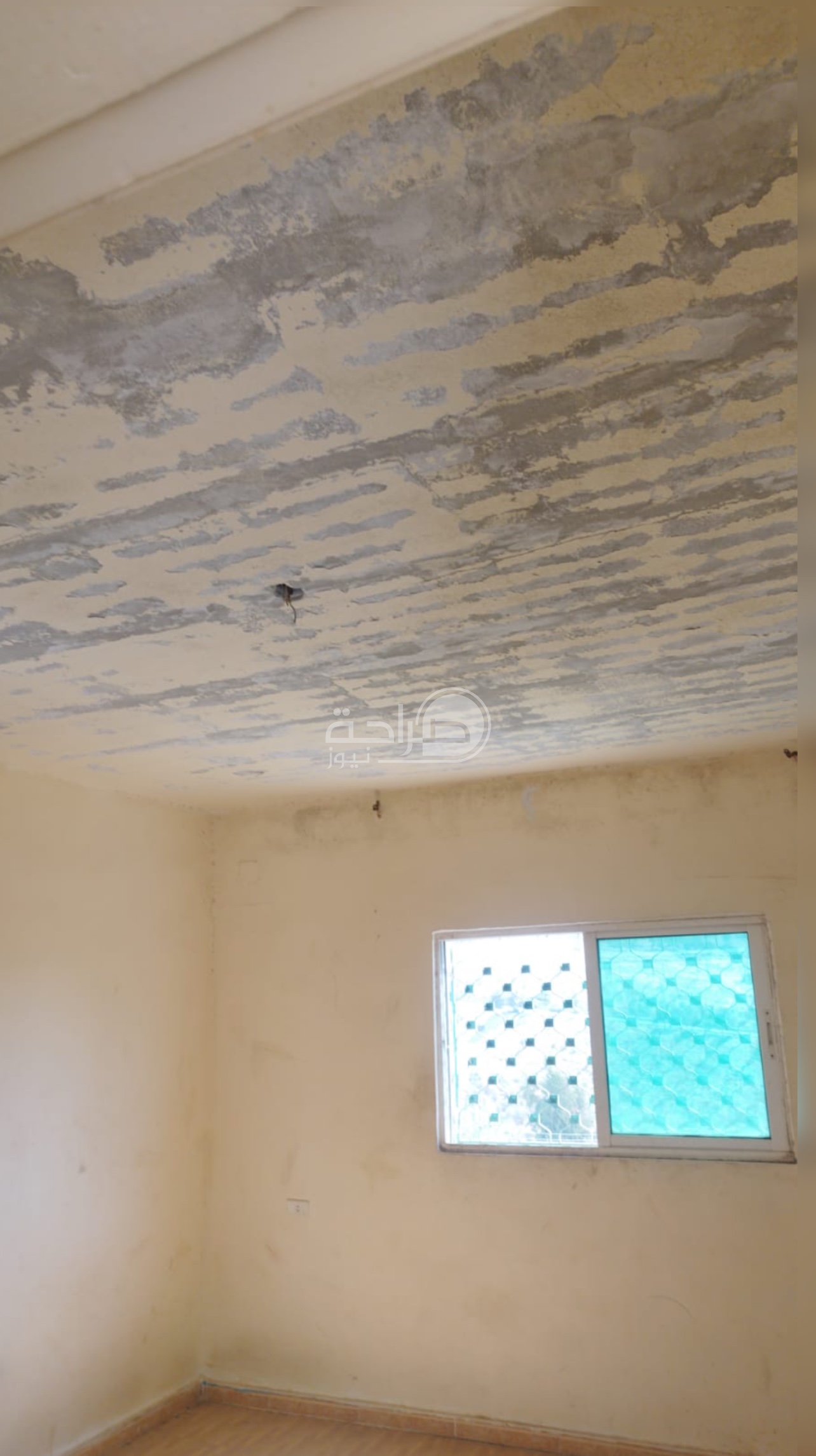 عاجل | فئران ورائحة مجاري وتردي مساكن أئمة المساجد… والصمتٌ يعم خوفاً من العقاب في جرش ..صور