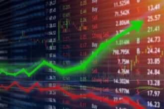 الأسهم الآسيوية تواصل الصعود وتسجّل أعلى مستوياتها في ستة أسابيع