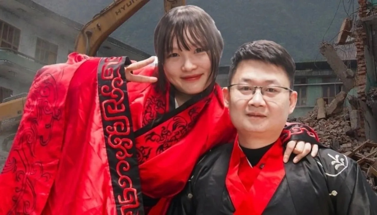 صورة حول : حب تحت الأنقاض… امرأة صينية تتزوج من منقذها حب تحت الأنقاض… امرأة صينية تتزوج من منقذها