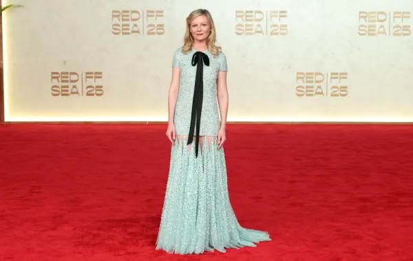 أجمل إطلالات كيرستن دانست على السجادة الحمراء عبر السنين