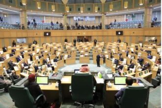 نوابُ حكومةٍ أم نوابُ أُمّة؟