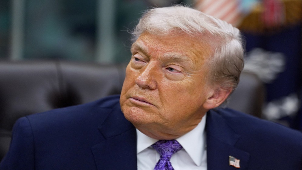 ترامب يعلن بدء ضربات لاعتراض شحنات مخدرات قادمة من فنزويلا