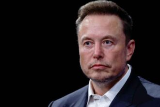 إيلون ماسك ينتقد نظام الرعاية الصحية في كندا بعد وفاة مريض