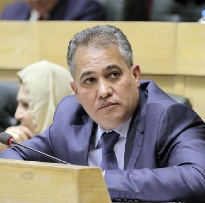 صورة حول : عاجل | هميسات يهاجم تصريحات "مستغربة": صلاحيات جلالة الملك الدستورية ليست محل نقاش عاجل | هميسات يهاجم تصريحات "مستغربة": صلاحيات جلالة الملك الدستورية ليست محل نقاش