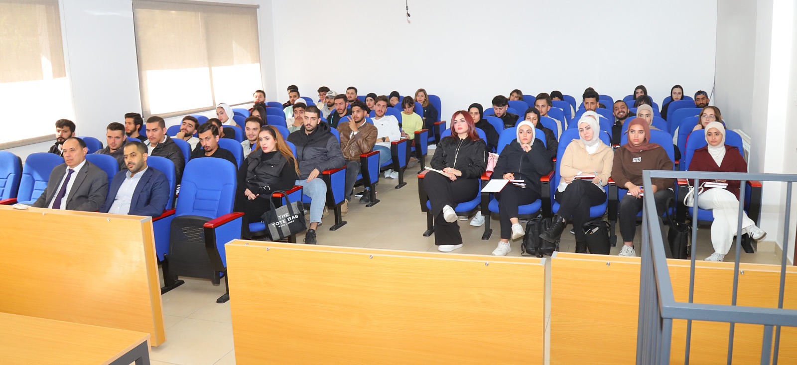 كلية الحقوق بجامعة البترا تستضيف محاضرة للوزيرة الأسبق ياسرة غوشة