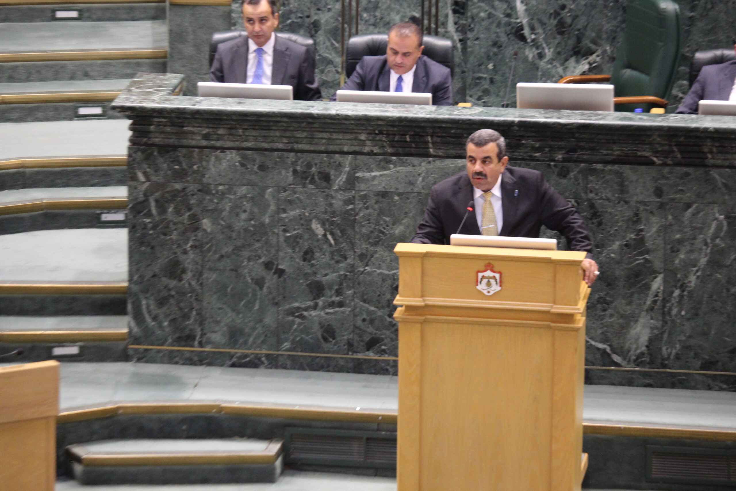 عدسة صراحة نيوز ترصد أجواء جلسة النواب