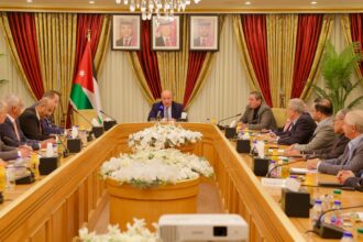 "مالية الأعيان" تبحث استراتيجية وخطط وزارة الزراعة