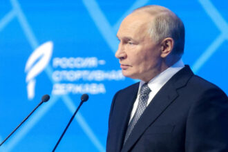 ويتكوف وكوشنر يلتقيان مع بوتين