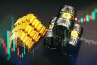 انخفاض أسعار الذهب وارتفاع النفط عالميا مع انخفاض الدولار