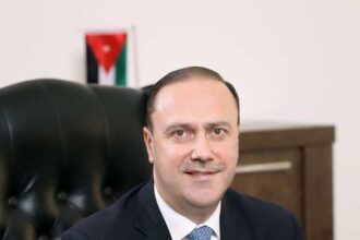 الحكومة تهنئ المنتخب الوطني بفوزه على الإمارات