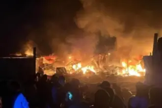 شهداء وجرحى بقصف إسرائيلي على خيم النازحين