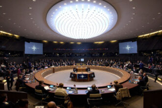 الناتو يعلن تأمين أكثر من أربعة مليارات دولار