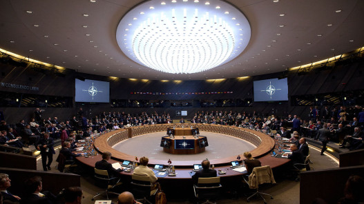 صورة حول : الناتو يعلن تأمين أكثر من أربعة مليارات دولار الناتو يعلن تأمين أكثر من أربعة مليارات دولار