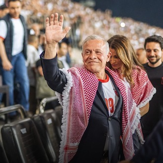 صورة حول : الملك يعبر عن فخره بمشاركة الأردن في قرعة كأس العالم 2026 الملك يعبر عن فخره بمشاركة الأردن في قرعة كأس العالم 2026