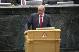 الدهيسات للمواطنين: من حقكم أن تنتقدونا