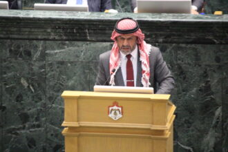 الروابدة يكشف تجاوزات مالية في صيانة المنازل الحكومية