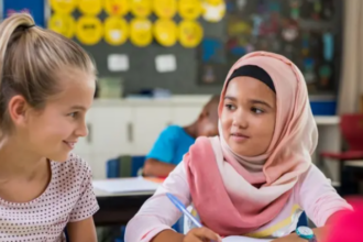 البرلمان النمساوي يصادق على حظر الحجاب للفتيات دون 14 عاماً