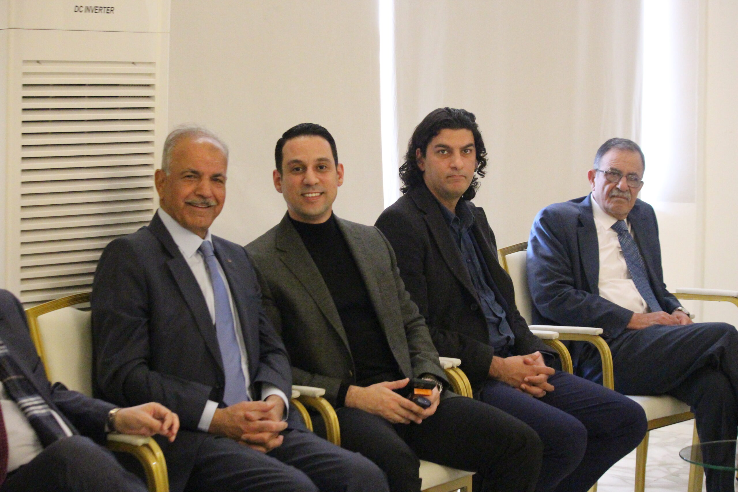 بالفيديو والصور.. العجلوني يُقري بمناسبة زفاف نجله المهندس زيد