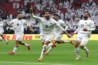 فلسطين تتفوق على قطر بهدف قاتل في افتتاح كأس العرب 2025